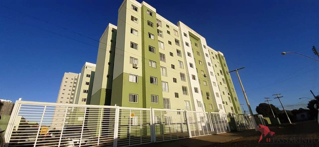 Apartamento à venda com 3 quartos, 60m² - Foto 2