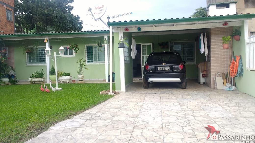 Casa à venda com 2 quartos, 80m² - Foto 1