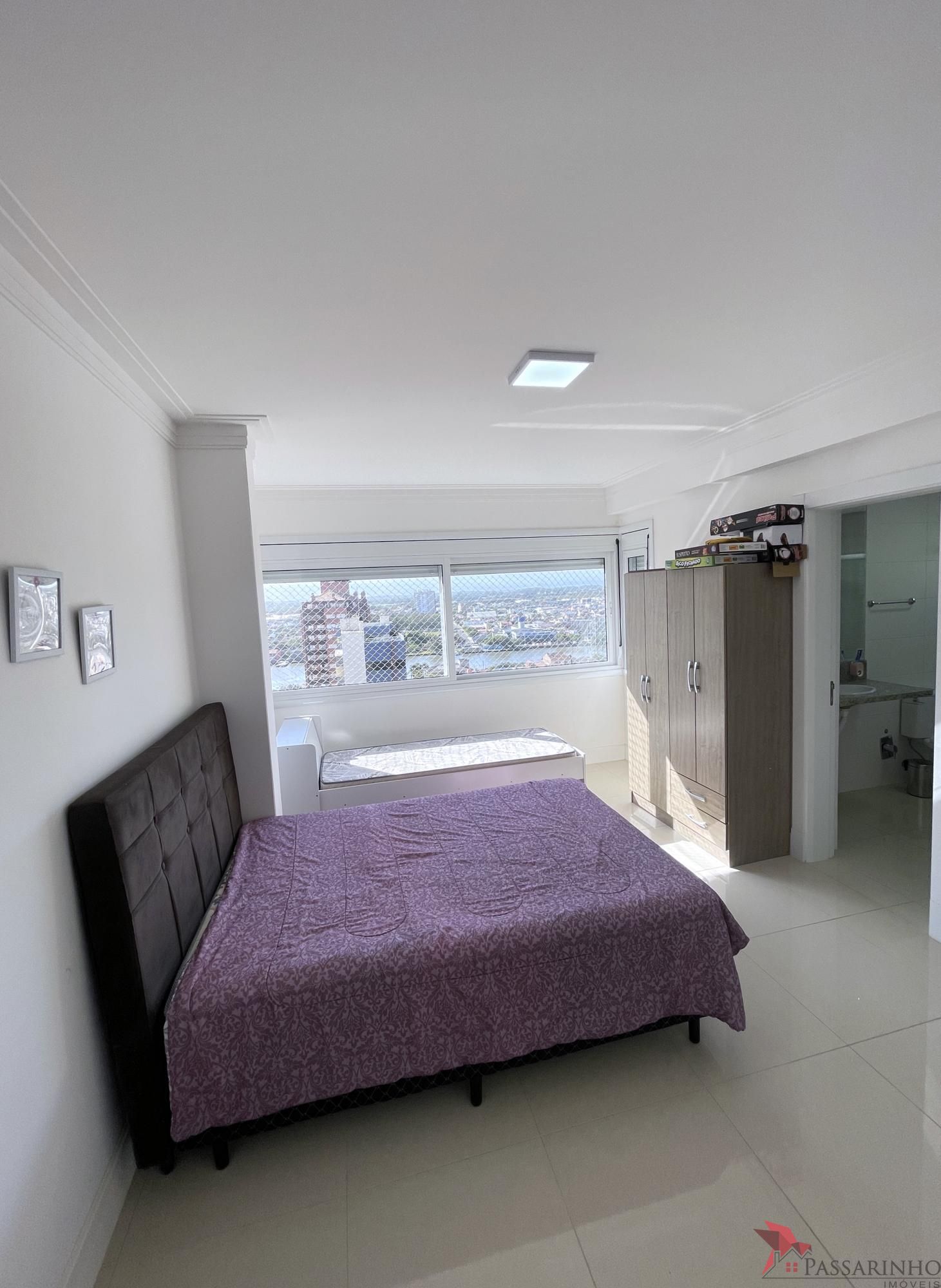 Apartamento à venda com 4 quartos, 250m² - Foto 27