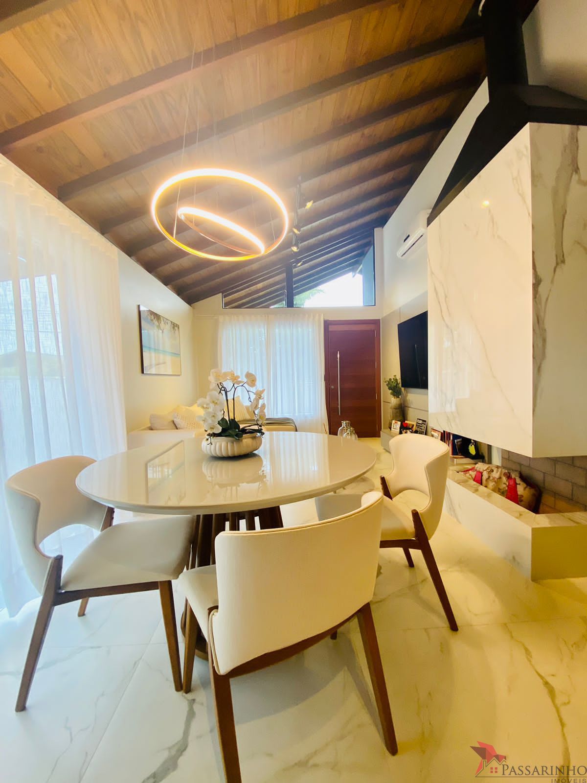 Casa à venda com 3 quartos, 200m² - Foto 19