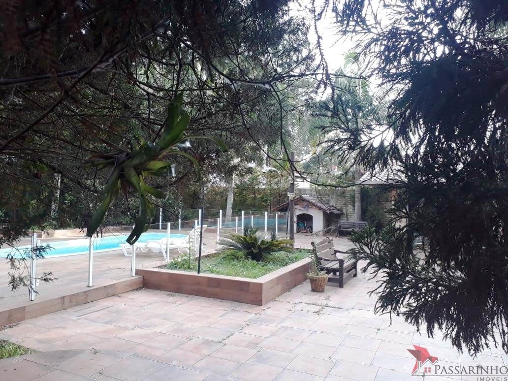 Casa à venda com 4 quartos, 317m² - Foto 7