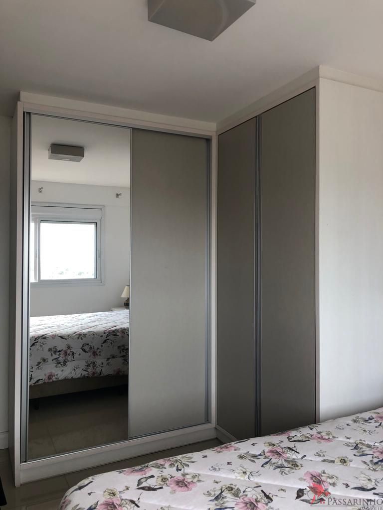 Apartamento à venda com 3 quartos, 137m² - Foto 12