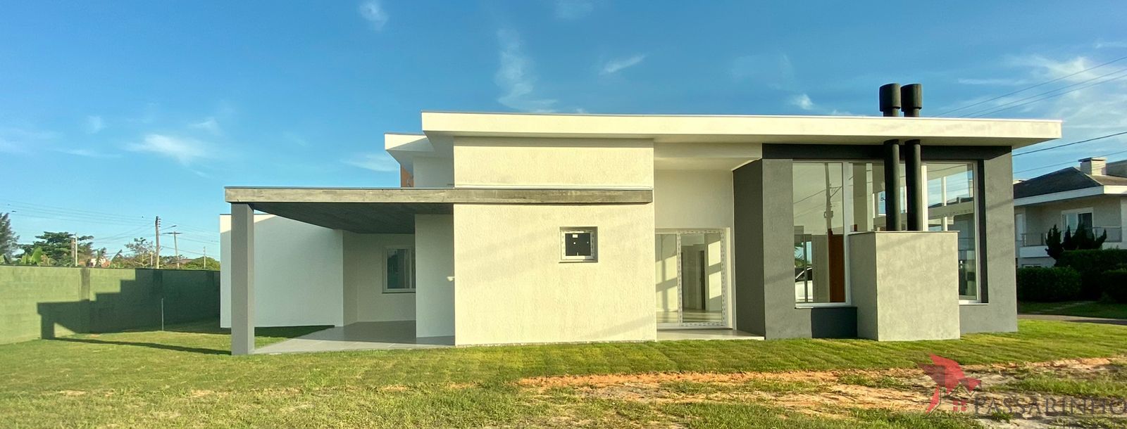 Casa de Condomínio à venda com 3 quartos, 250m² - Foto 4