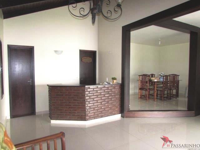 Casa à venda com 4 quartos, 260m² - Foto 6