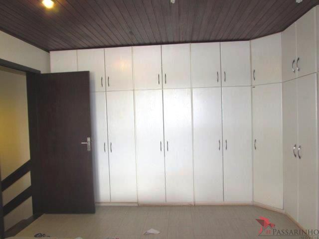 Casa à venda com 4 quartos, 260m² - Foto 21