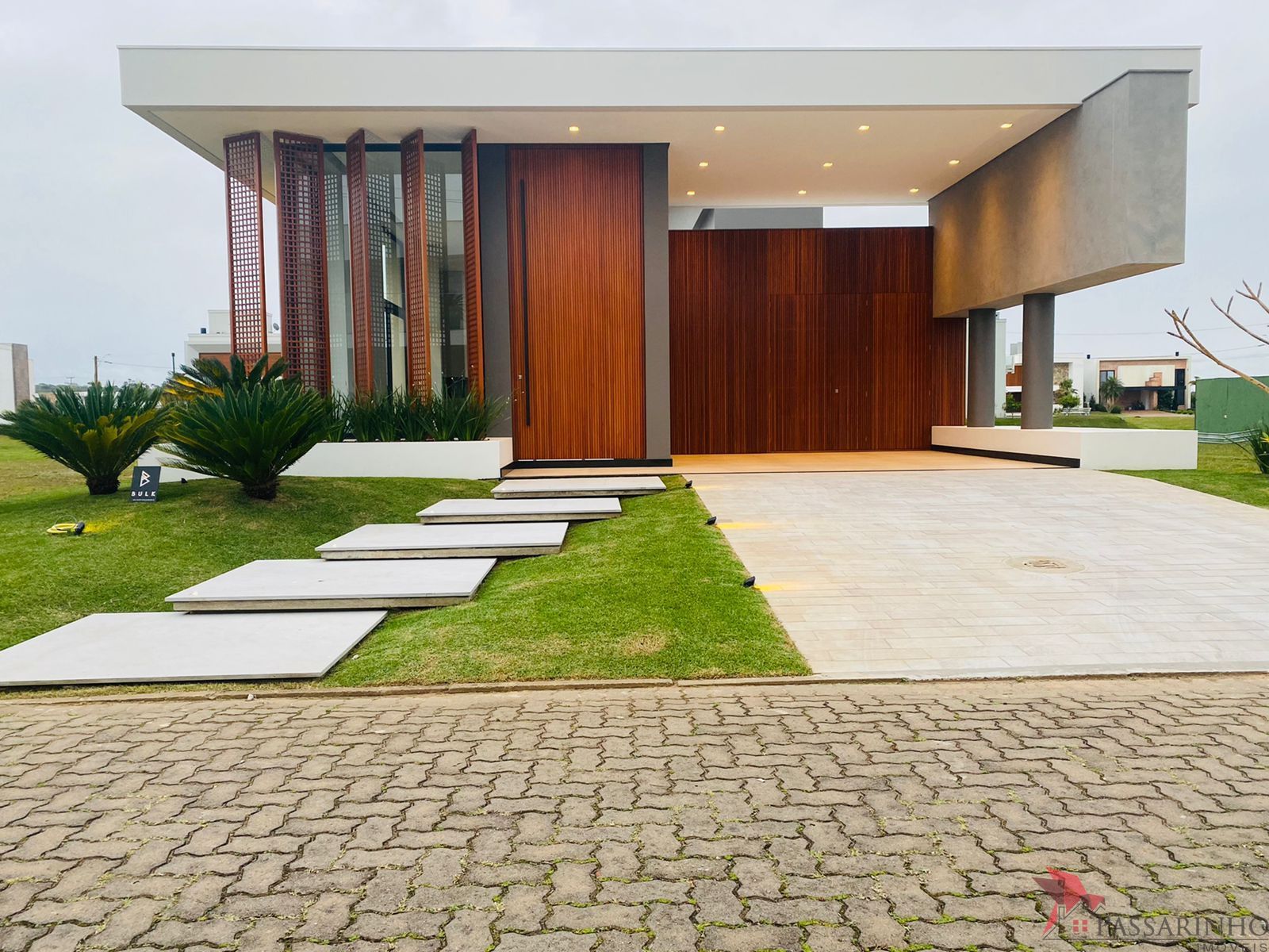 Casa de Condomínio à venda com 3 quartos, 233m² - Foto 13