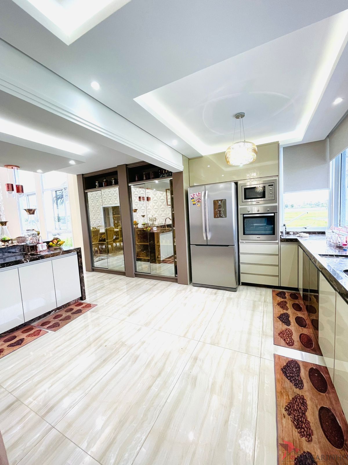 Casa de Condomínio à venda com 3 quartos, 276m² - Foto 6