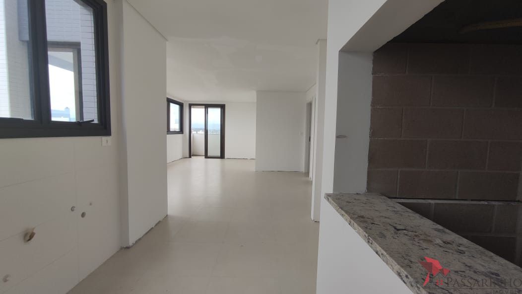Apartamento à venda com 3 quartos, 113m² - Foto 7