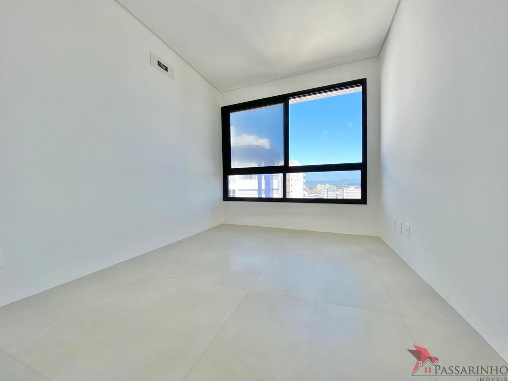 Apartamento à venda com 3 quartos, 106m² - Foto 15