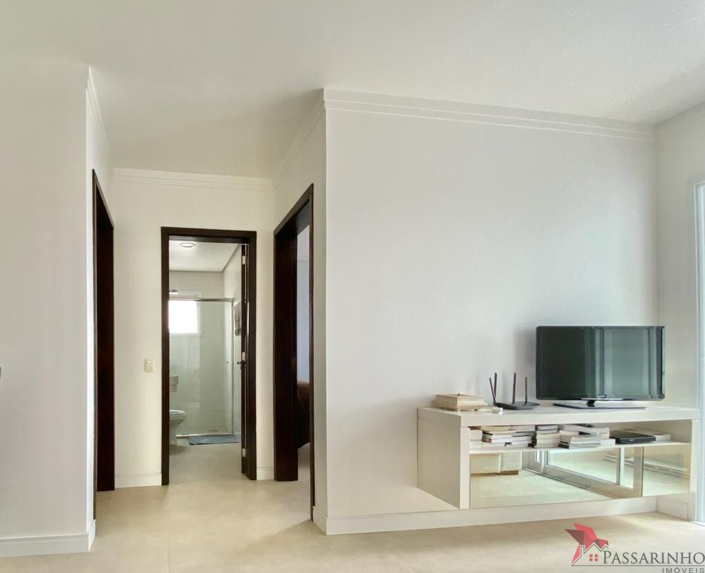 Apartamento à venda com 2 quartos, 65m² - Foto 7