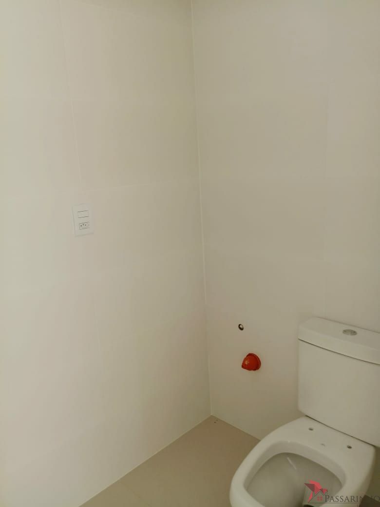 Apartamento à venda com 3 quartos, 160m² - Foto 11