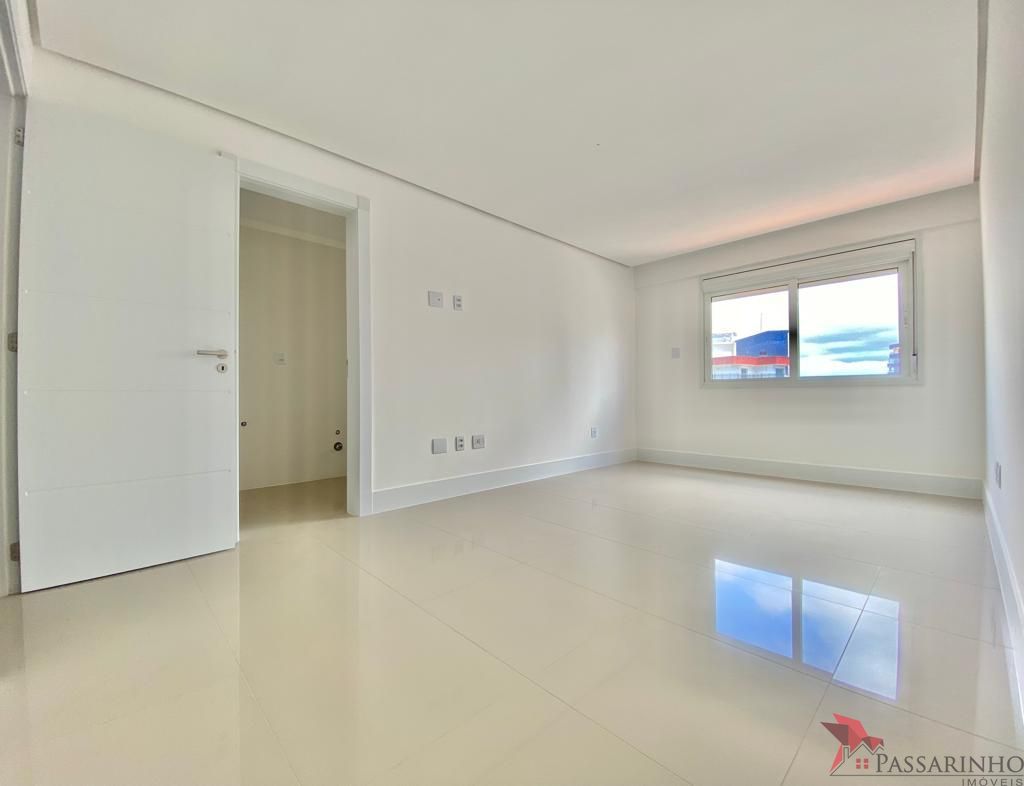 Apartamento à venda com 4 quartos, 217m² - Foto 20