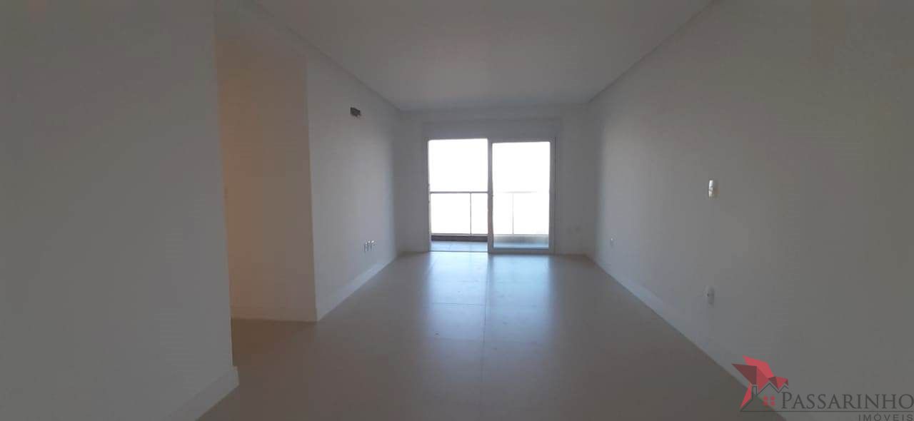 Apartamento à venda com 4 quartos, 230m² - Foto 22