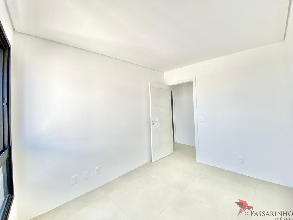 Apartamento à venda com 3 quartos, 106m² - Foto 17