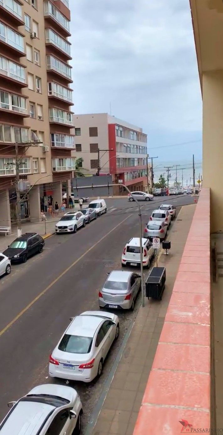 Apartamento à venda com 2 quartos, 130m² - Foto 3
