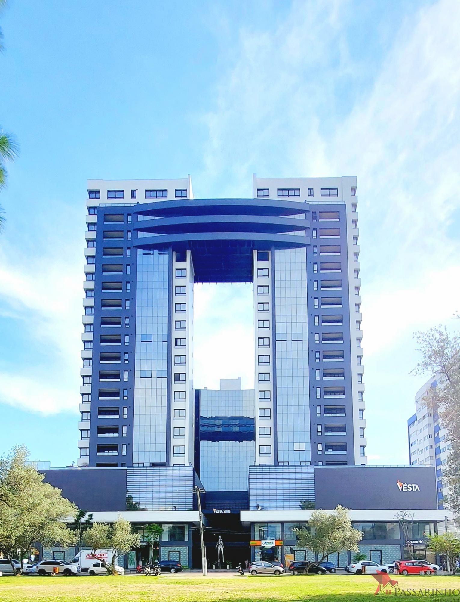 Apartamento à venda com 2 quartos, 149m² - Foto 2