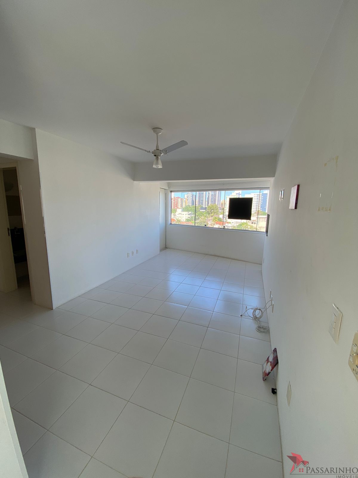 Apartamento à venda com 3 quartos, 117m² - Foto 11