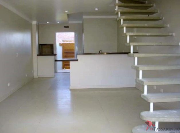 Sobrado à venda com 2 quartos, 98m² - Foto 2