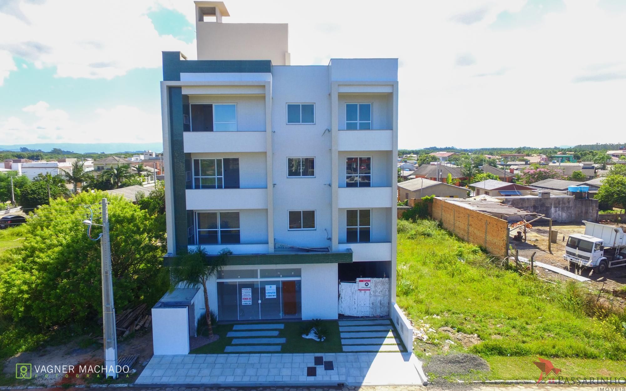 Apartamento à venda com 2 quartos, 69m² - Foto 1