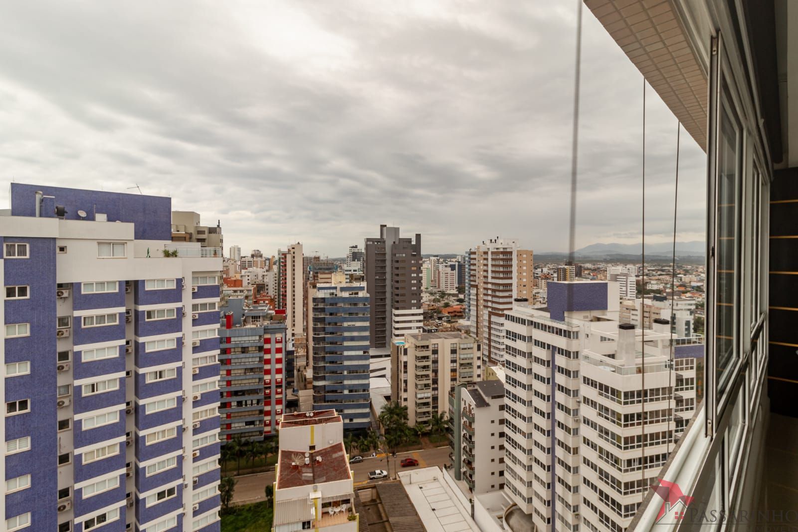 Apartamento à venda com 3 quartos, 109m² - Foto 6