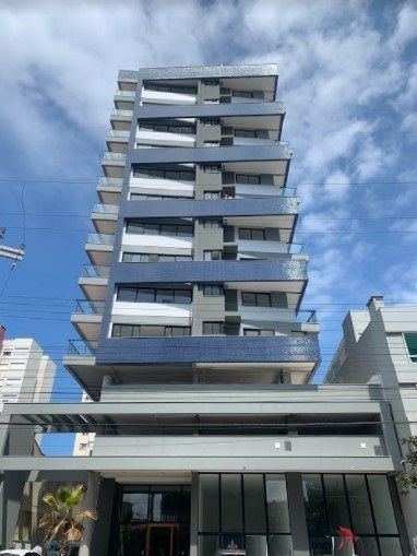 Apartamento à venda com 3 quartos, 110m² - Foto 2