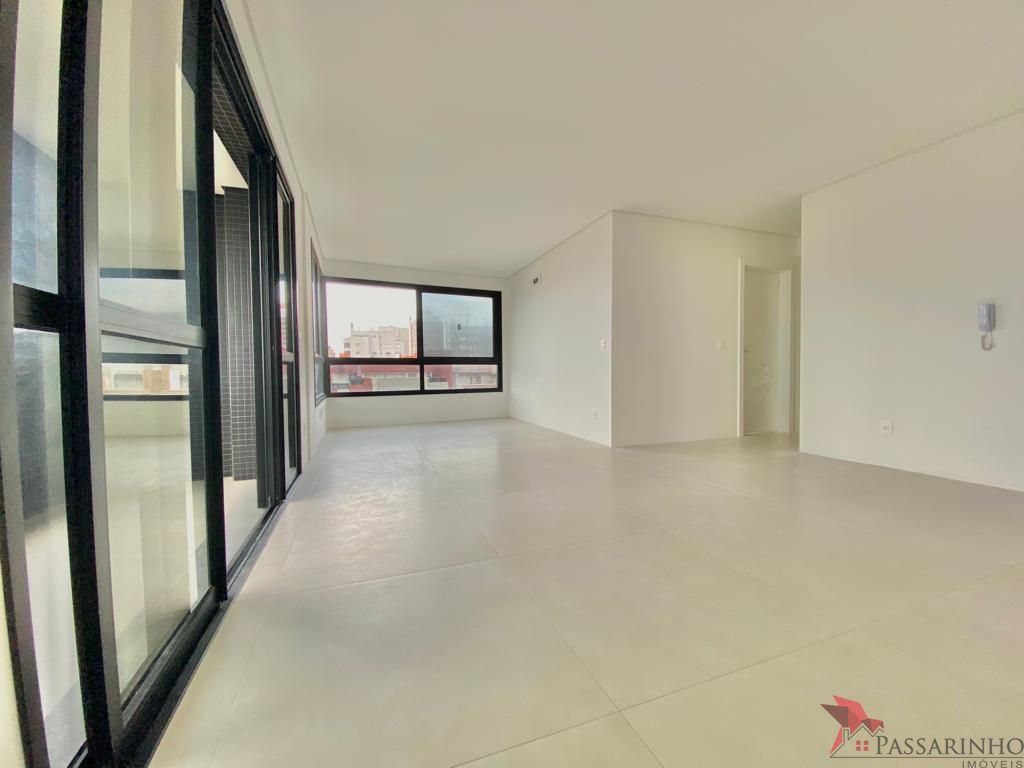 Apartamento à venda com 3 quartos, 149m² - Foto 7