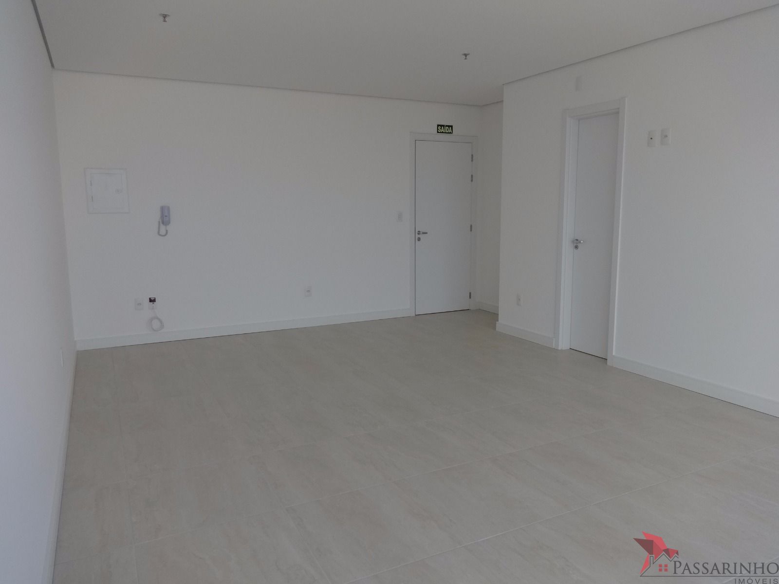 Conjunto Comercial-Sala à venda com 1 quarto, 32m² - Foto 11