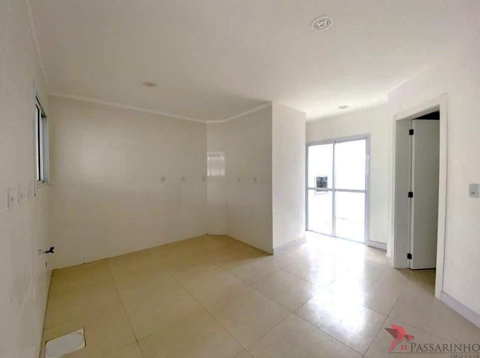 Sobrado à venda com 2 quartos, 92m² - Foto 4