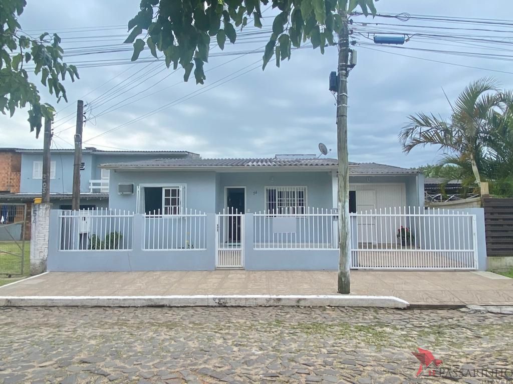 Casa, 3 quartos, 249 m² - Foto 1