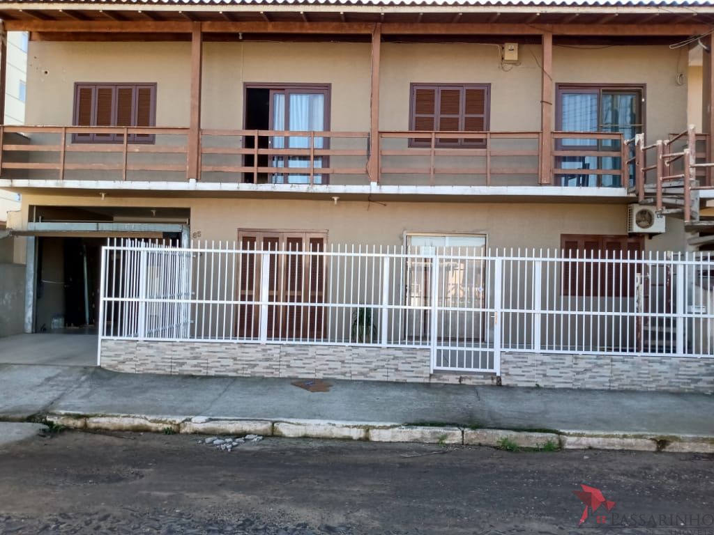 Casa, 4 quartos, 330 m² - Foto 2