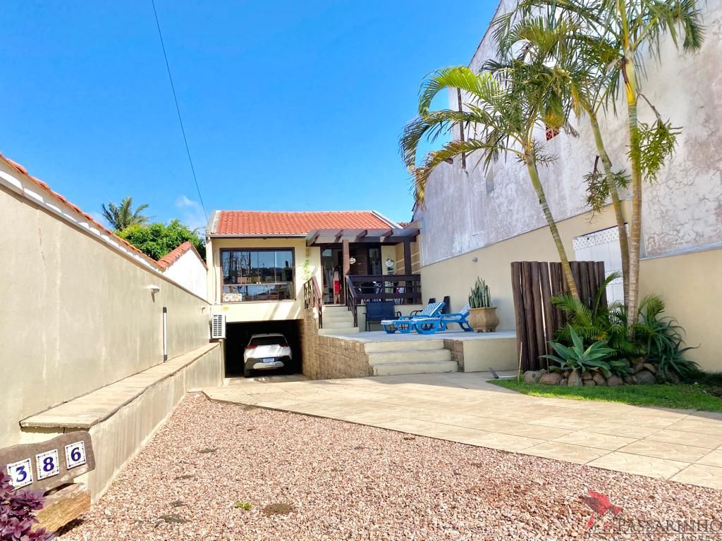 Casa, 4 quartos, 300 m² - Foto 1