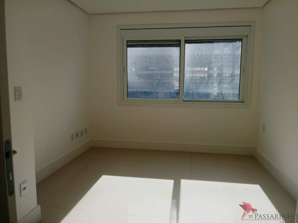 Apartamento à venda com 3 quartos, 160m² - Foto 12