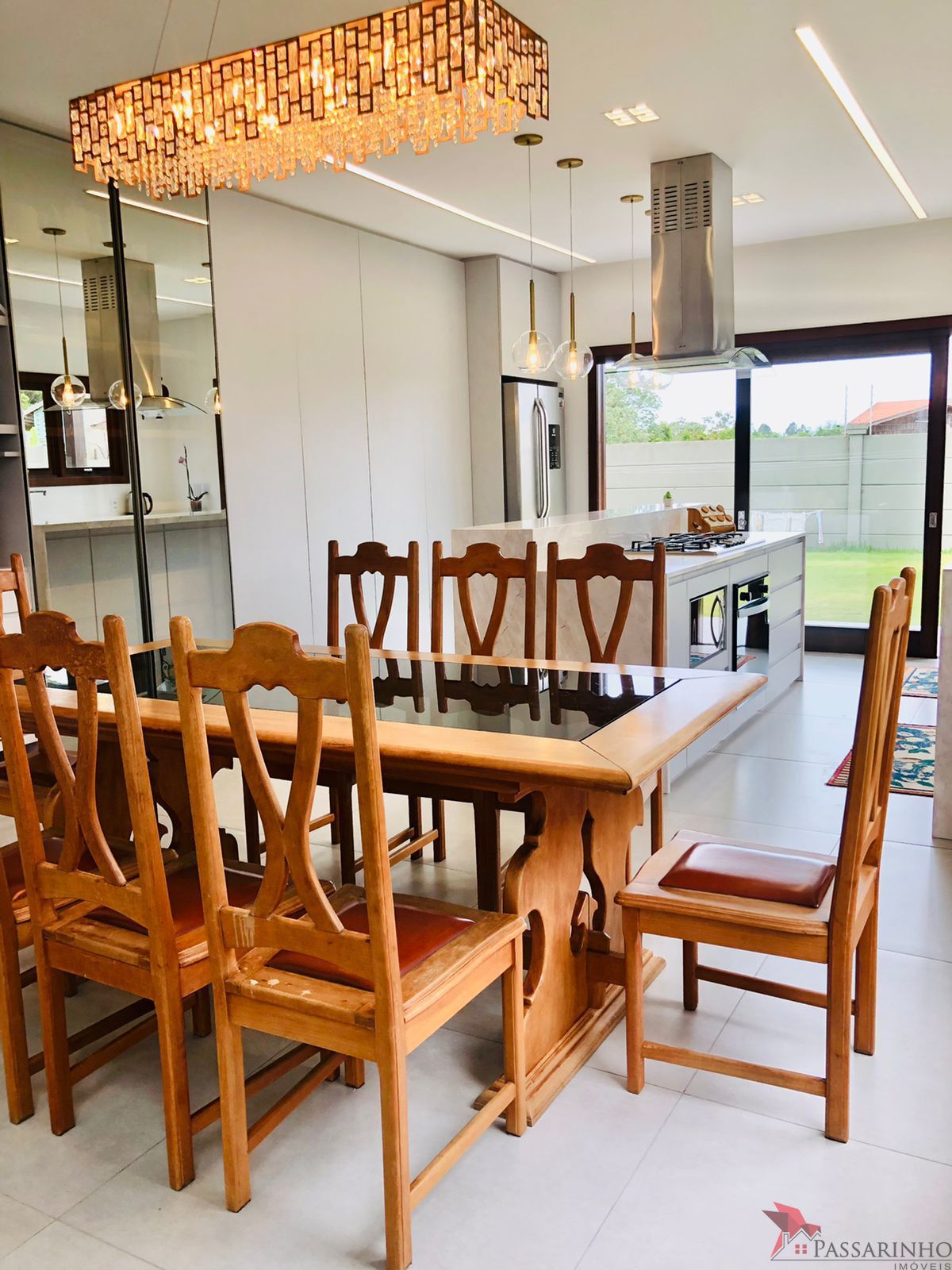 Casa de Condomínio à venda com 4 quartos, 301m² - Foto 8