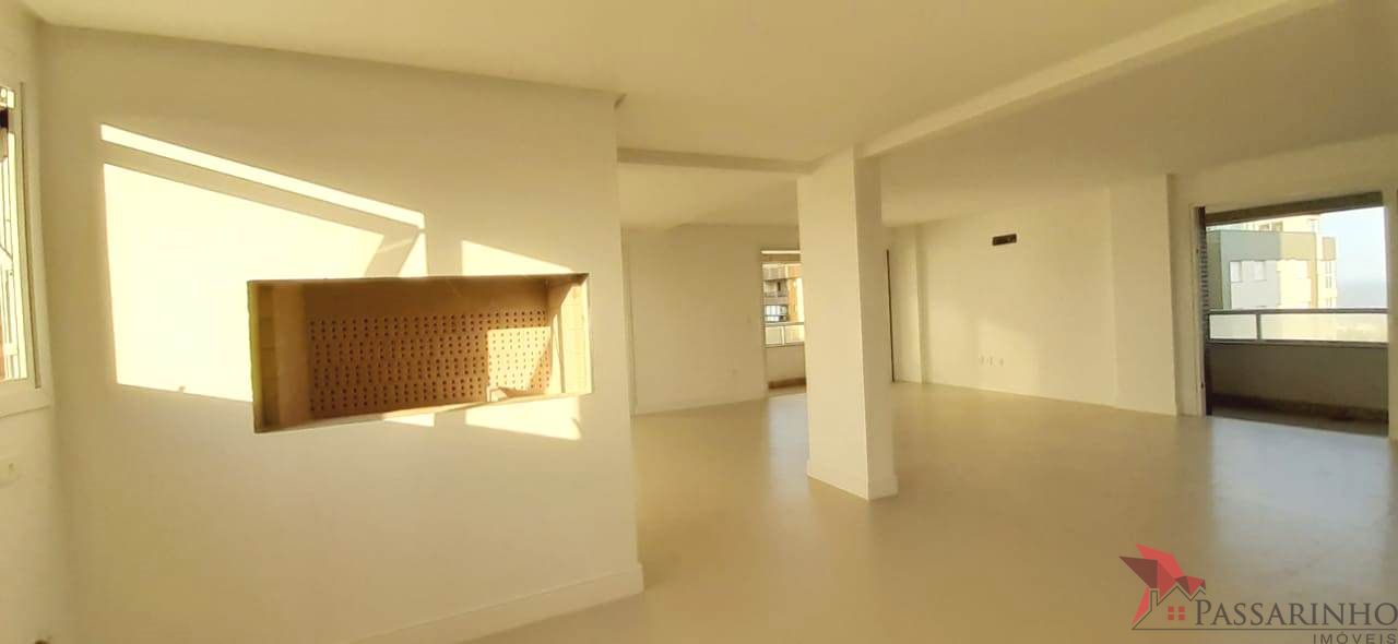 Apartamento à venda com 4 quartos, 230m² - Foto 9