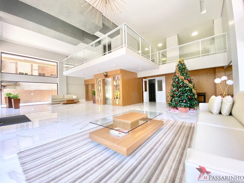 Apartamento à venda com 4 quartos, 217m² - Foto 6