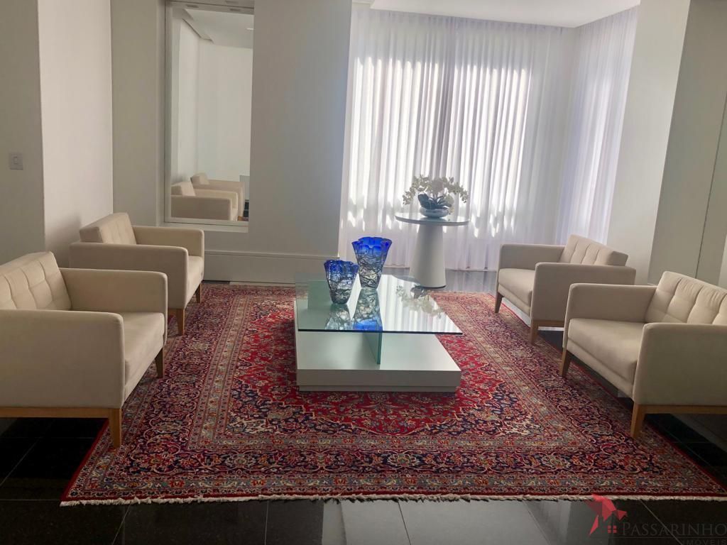 Apartamento à venda com 4 quartos, 250m² - Foto 7