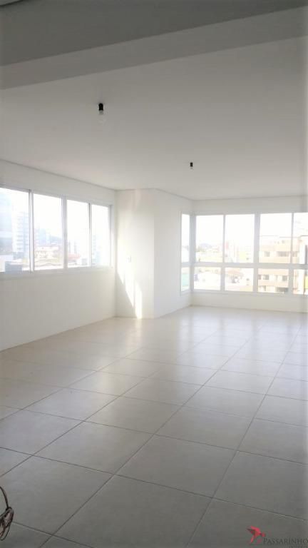 Apartamento à venda com 3 quartos, 93m² - Foto 8