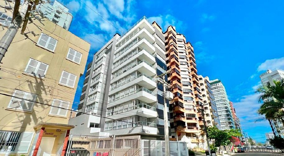 Cobertura à venda com 3 quartos, 208m² - Foto 2