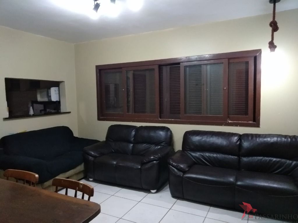 Casa à venda com 2 quartos, 91m² - Foto 6