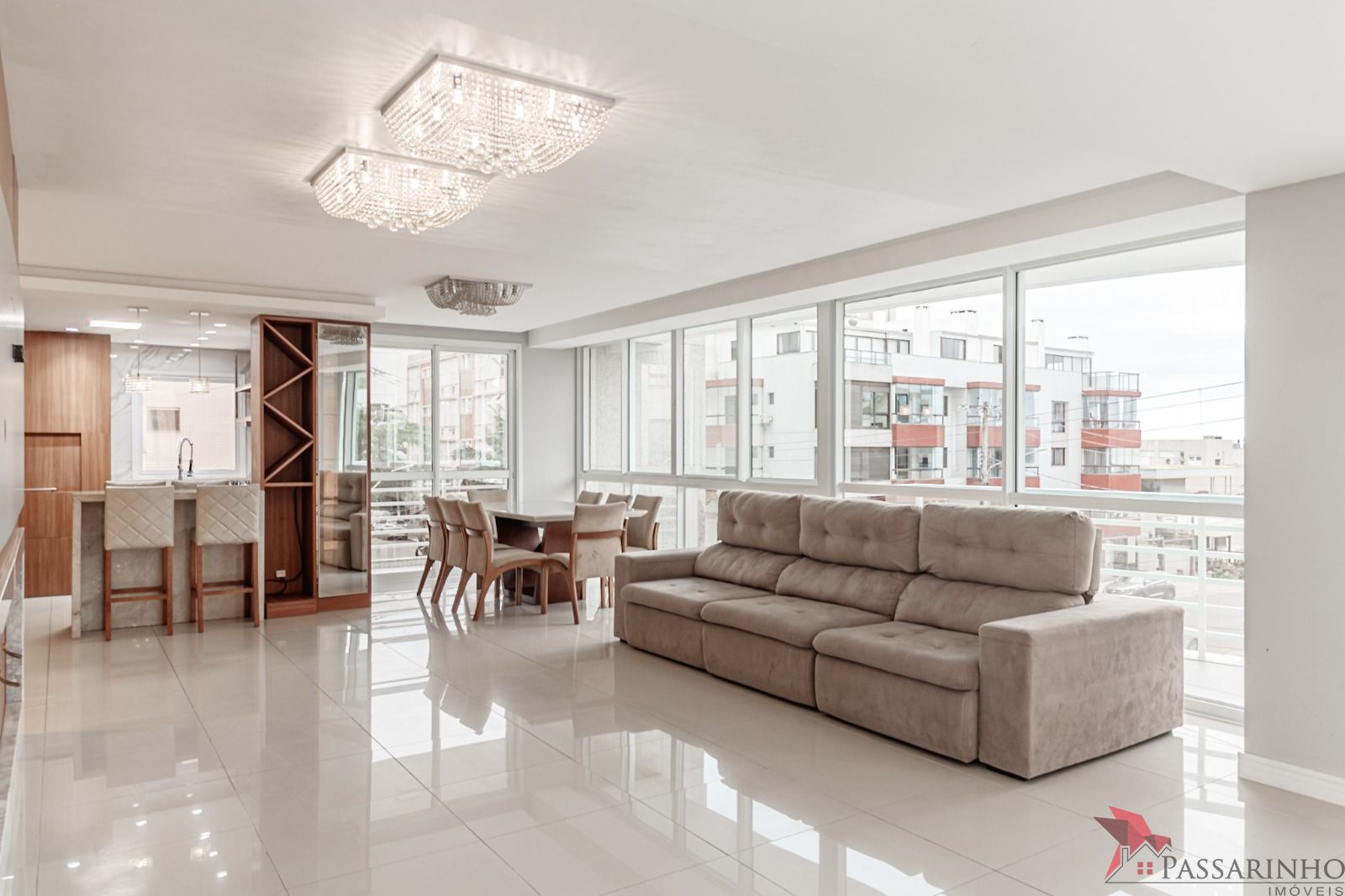 Apartamento à venda com 3 quartos, 202m² - Foto 5