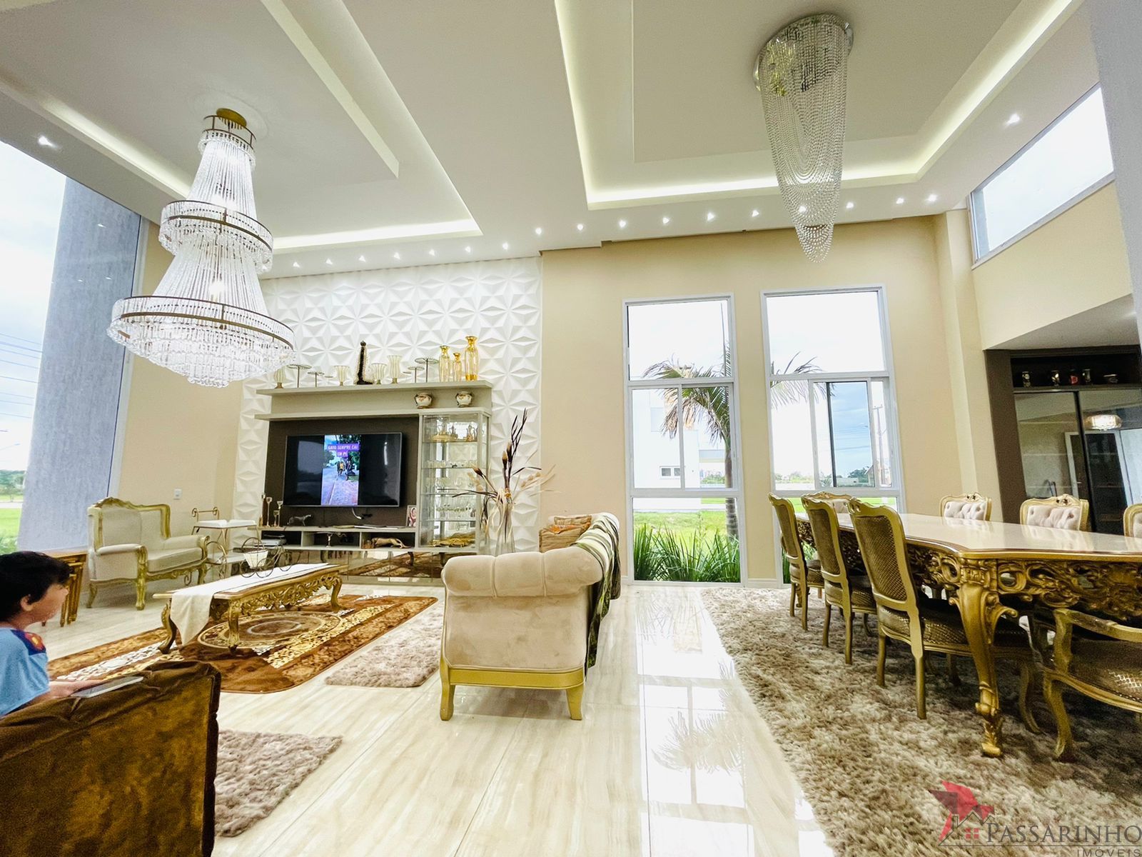 Casa de Condomínio à venda com 3 quartos, 276m² - Foto 3