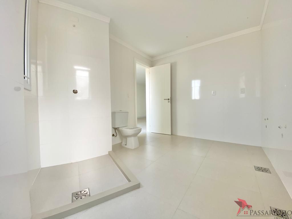 Apartamento à venda com 3 quartos, 200m² - Foto 25