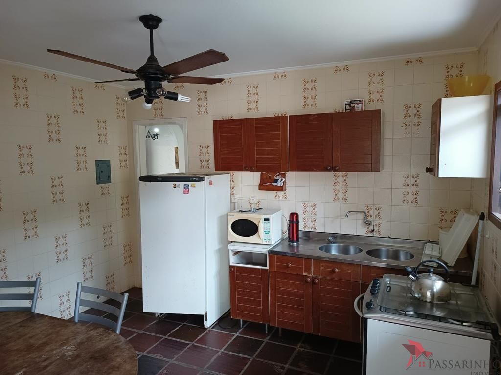 Casa à venda com 3 quartos, 150m² - Foto 7