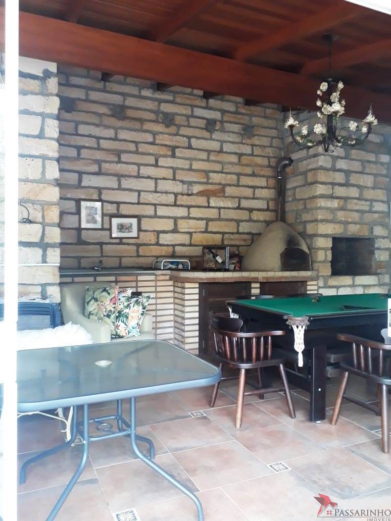 Casa à venda com 4 quartos, 317m² - Foto 10