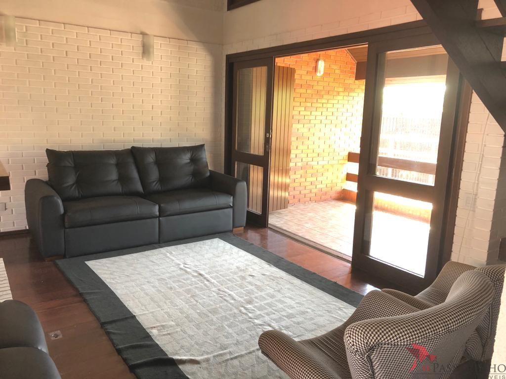 Casa à venda com 9 quartos, 450m² - Foto 8