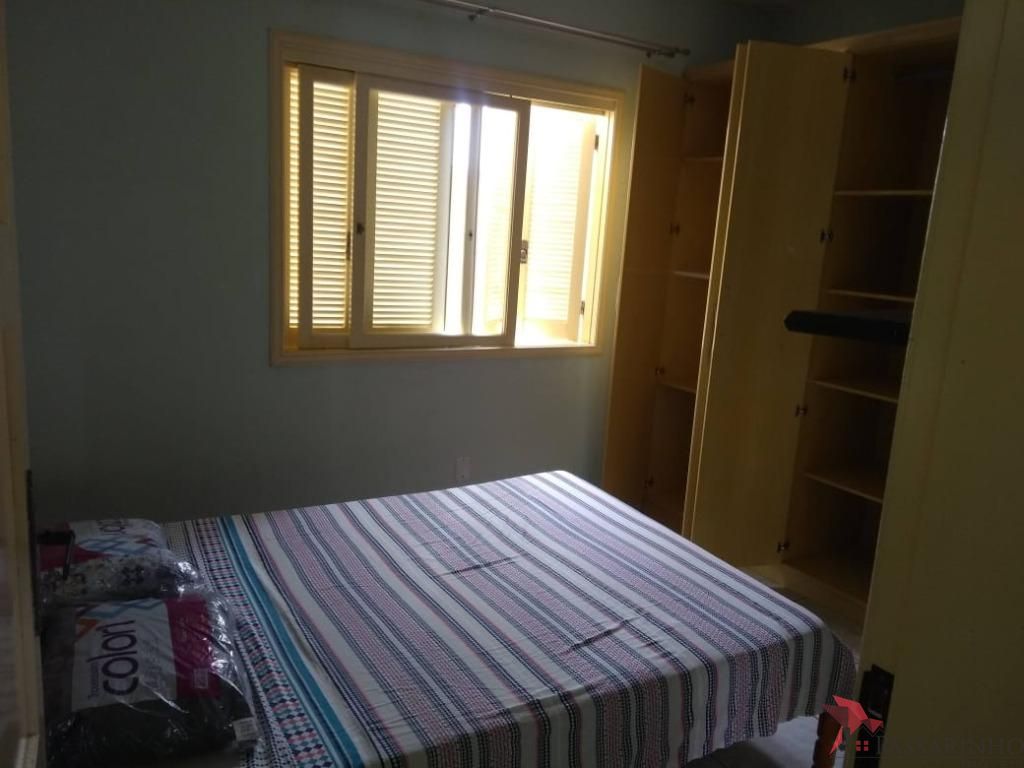 Casa à venda com 2 quartos, 140m² - Foto 5