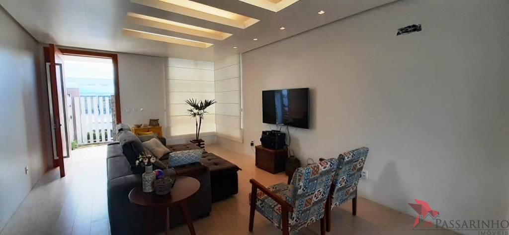 Casa à venda com 3 quartos, 215m² - Foto 6