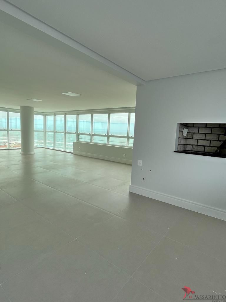 Apartamento à venda com 3 quartos, 203m² - Foto 15