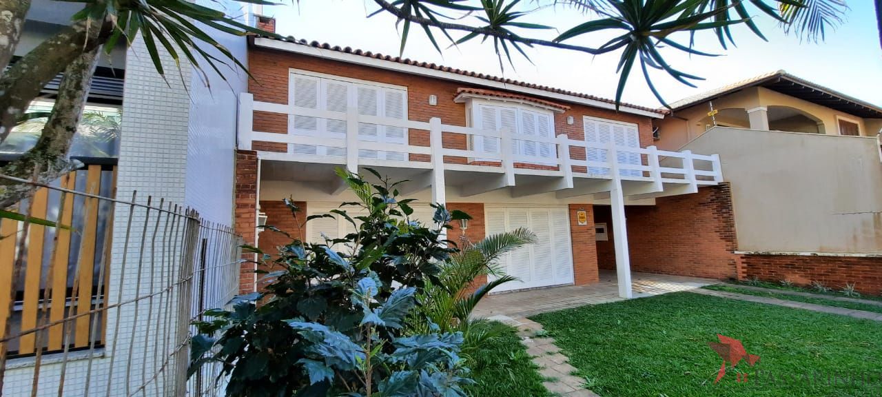 Casa à venda com 5 quartos, 140m² - Foto 23