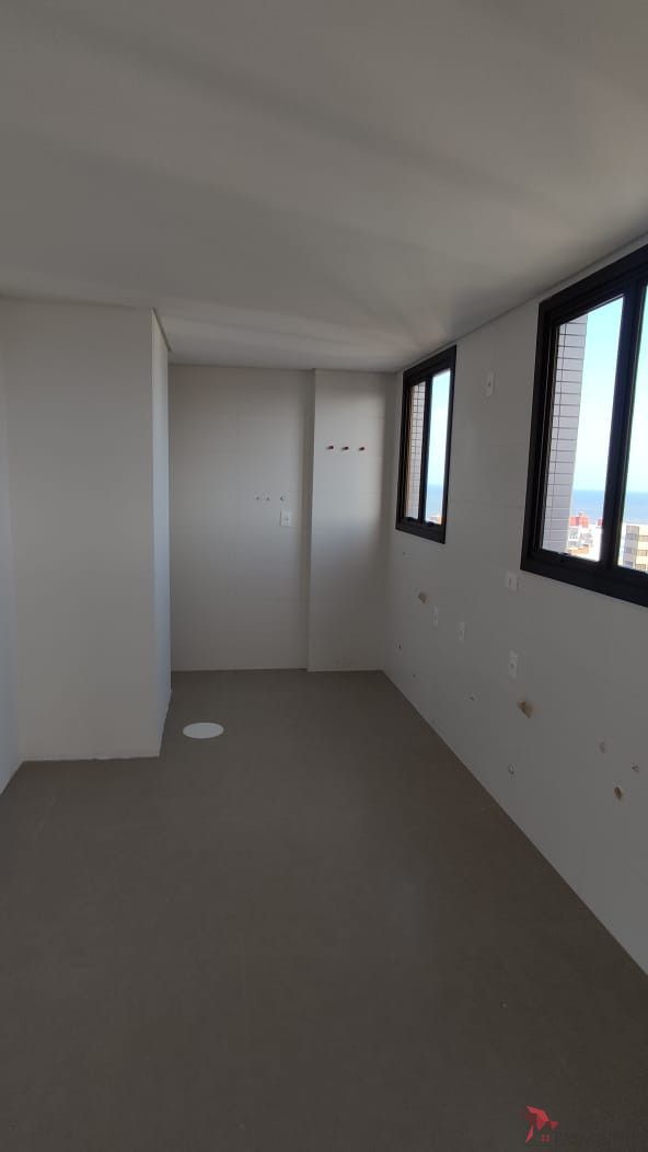 Cobertura à venda com 4 quartos, 235m² - Foto 19